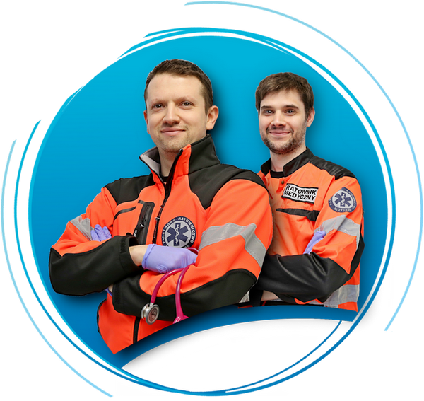 na zdjęciu uśmiechnięci ratownicy medyczni na niebieskim tle w kształcie koła