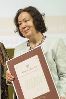 Na zdjęciu doktor nauk medycznych Marianna Charzyńska - Gula